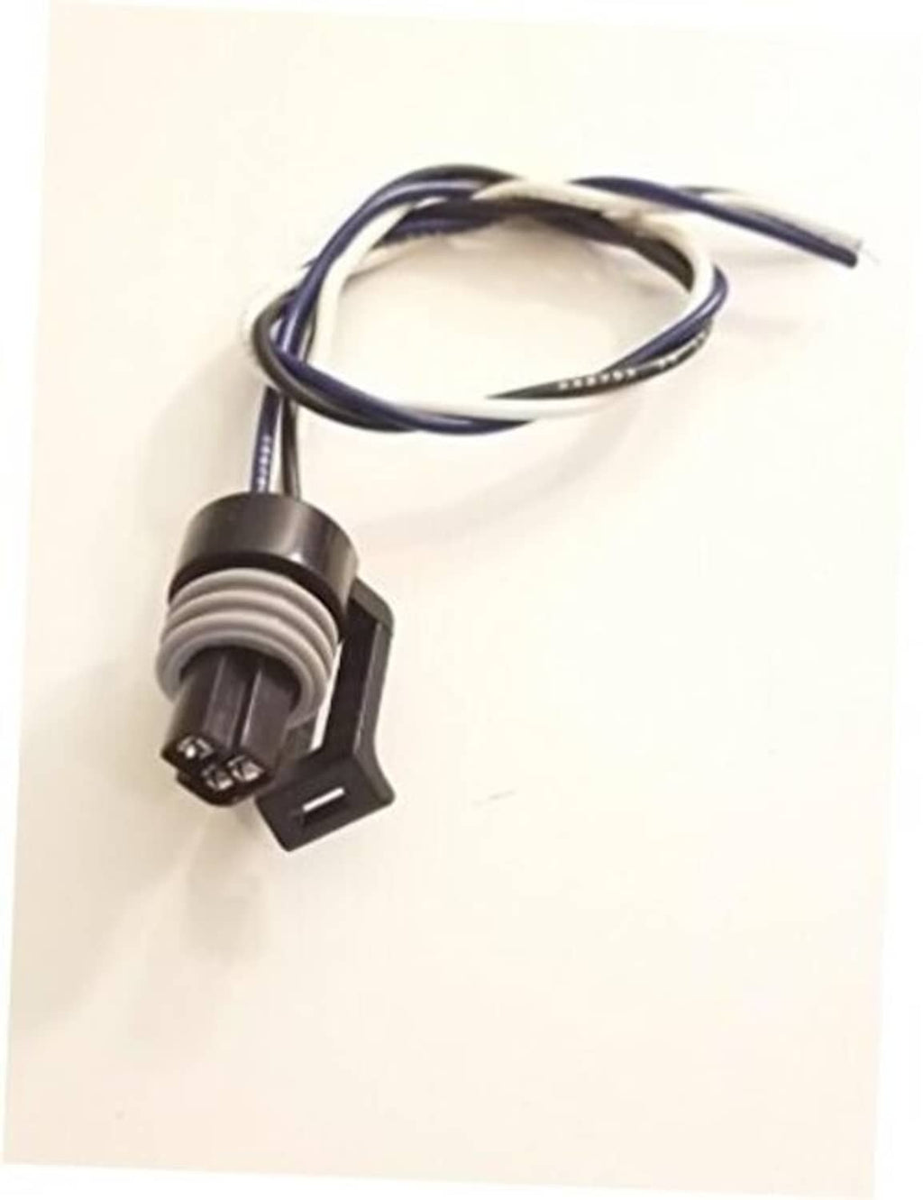 Throttle position sensor pigtail wiring plug connector with two-pin plug and wire leads