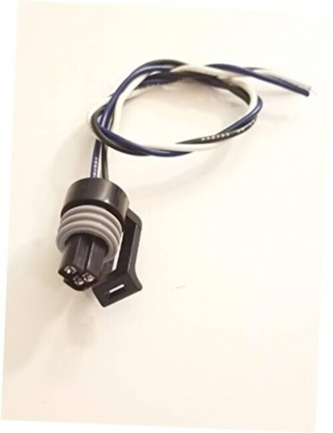 Throttle position sensor pigtail wiring plug connector with two-pin plug and wire leads