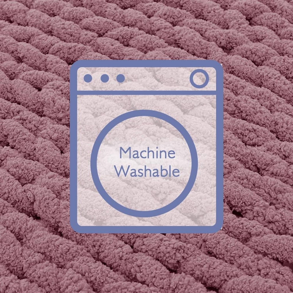 Burnt rose chunky knit throw blanket with machine-washable label icon