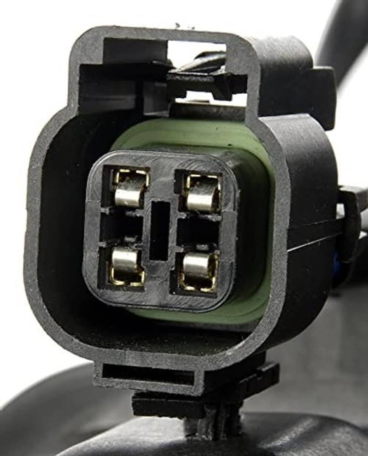 Engine cooling fan connector housing with four-pin plug and wire terminals