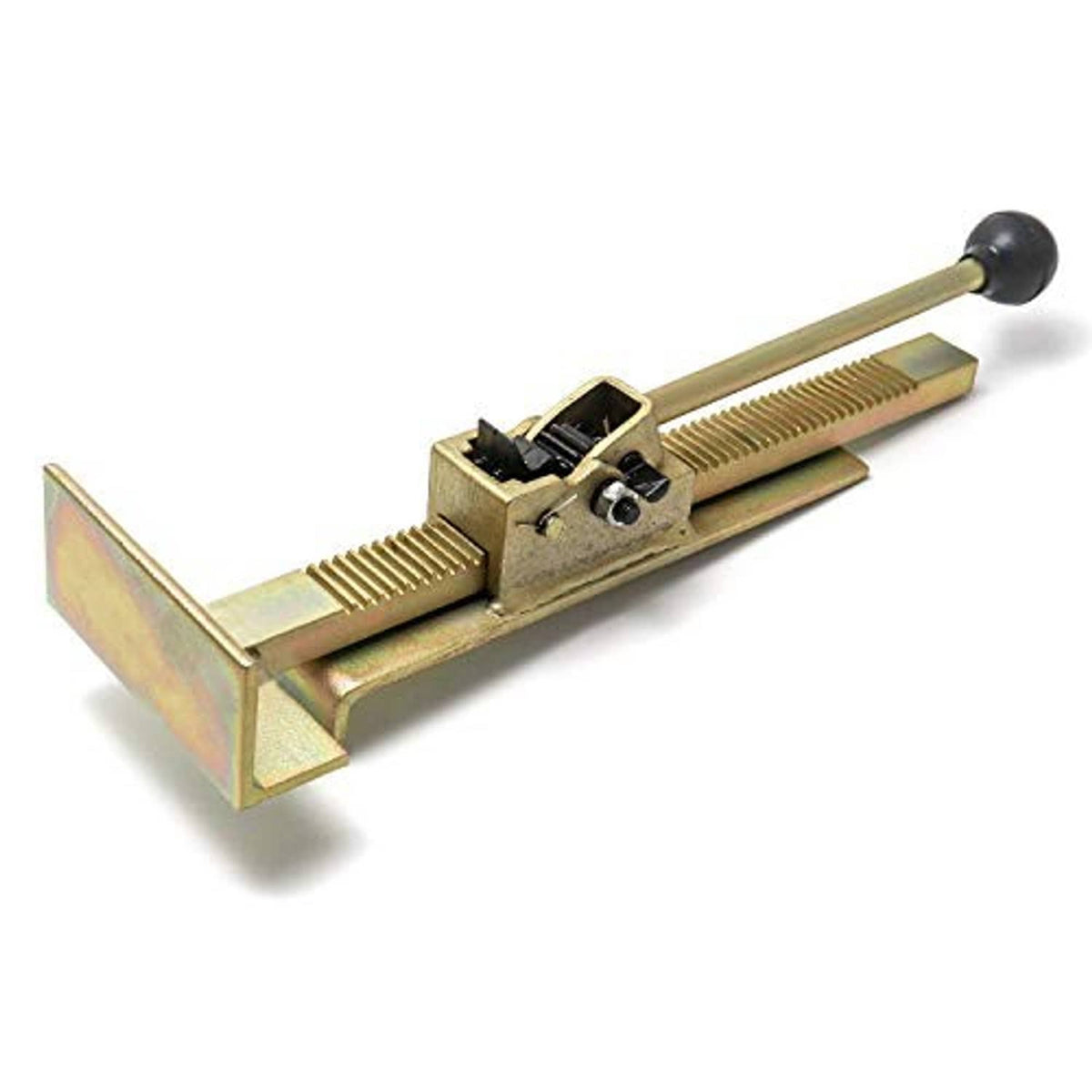Ratcheting flooring alignment jack with long handle and serrated base for hardwood installation