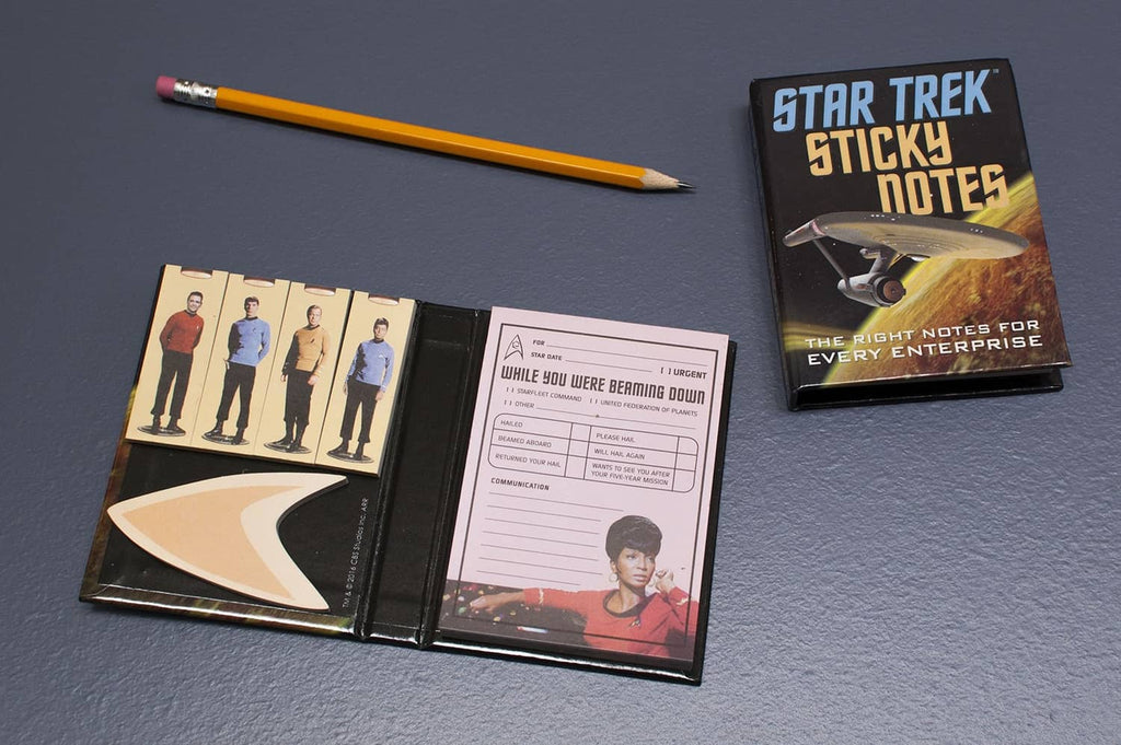 Sticky notes set with starship-themed booklets, pencil, and character cards