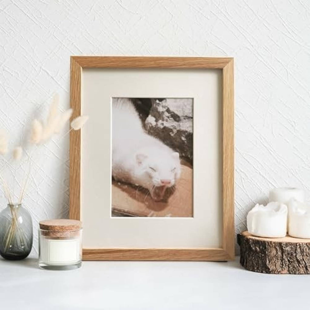 Natural oak 8x10 photo frame with white mat and cat picture