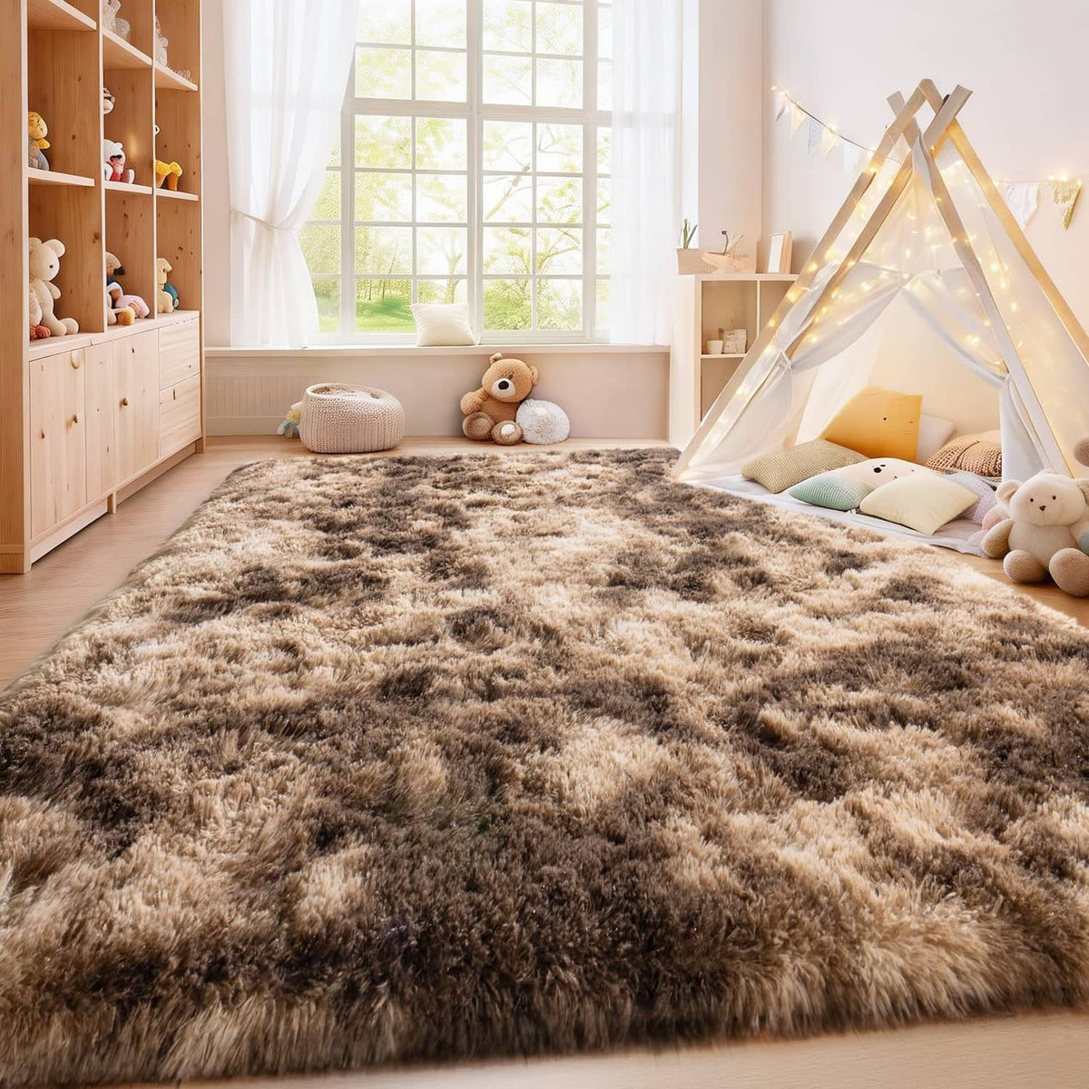 Rectangular tie-dyed shag rug, mottled brown and light tan thick pile, 6x9 ft