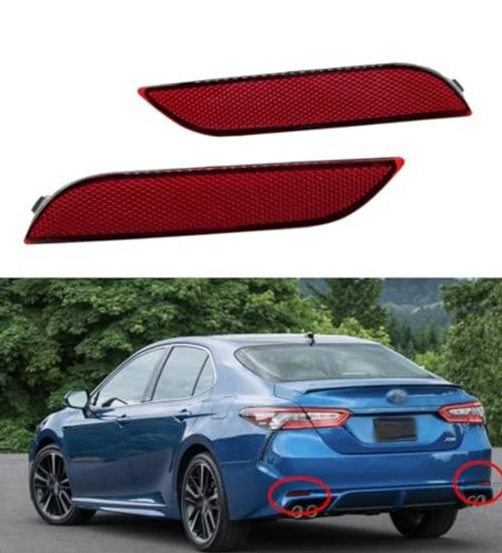 Red rear bumper reflector lights highlighted on the vehicle