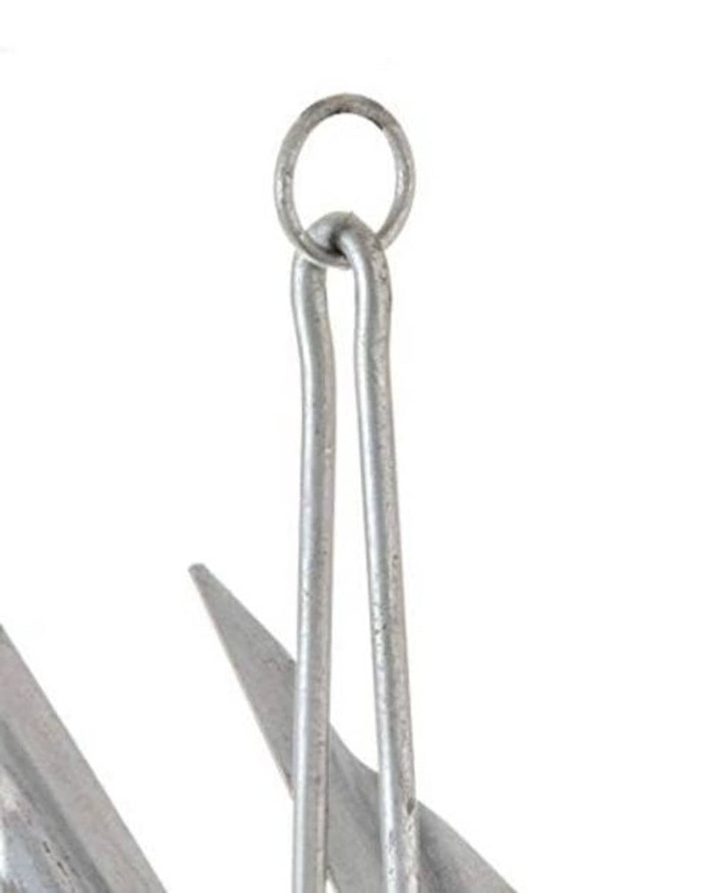 Steel anchor ring shackle attached to a slip shank, with fluke tips visible