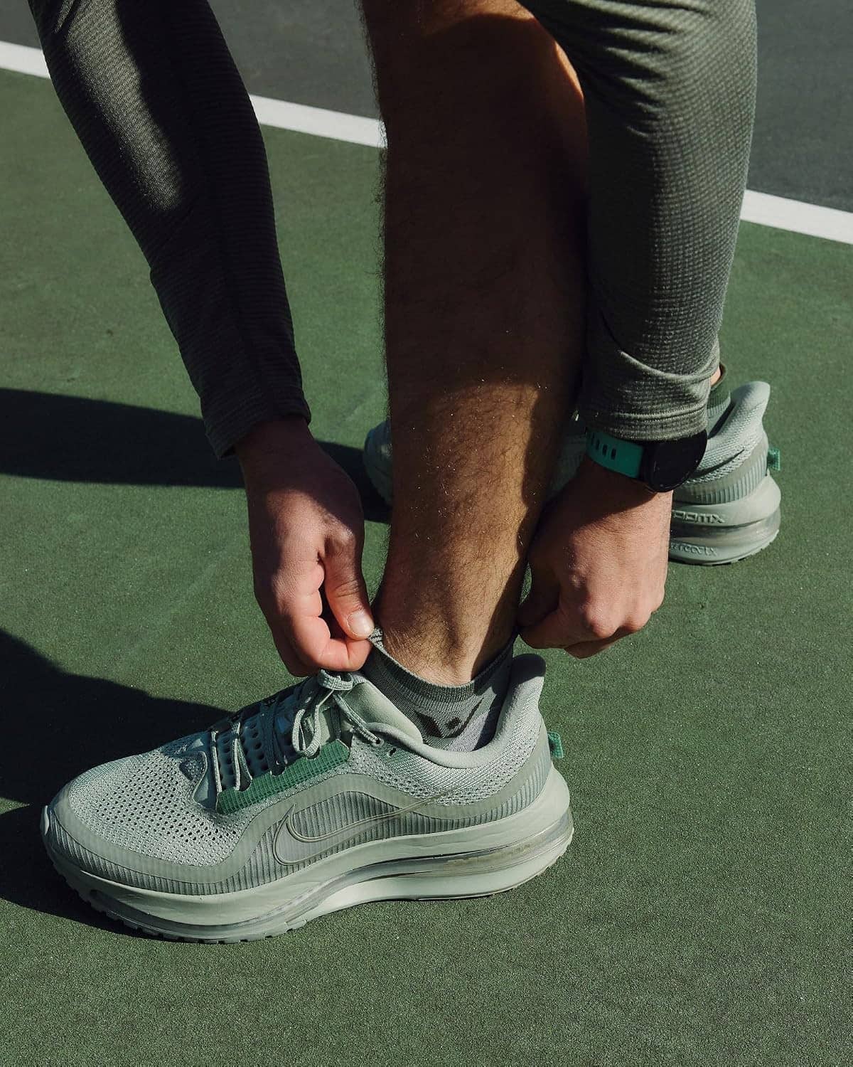 No-show socks, dark  gray and light gray, worn with sneakers