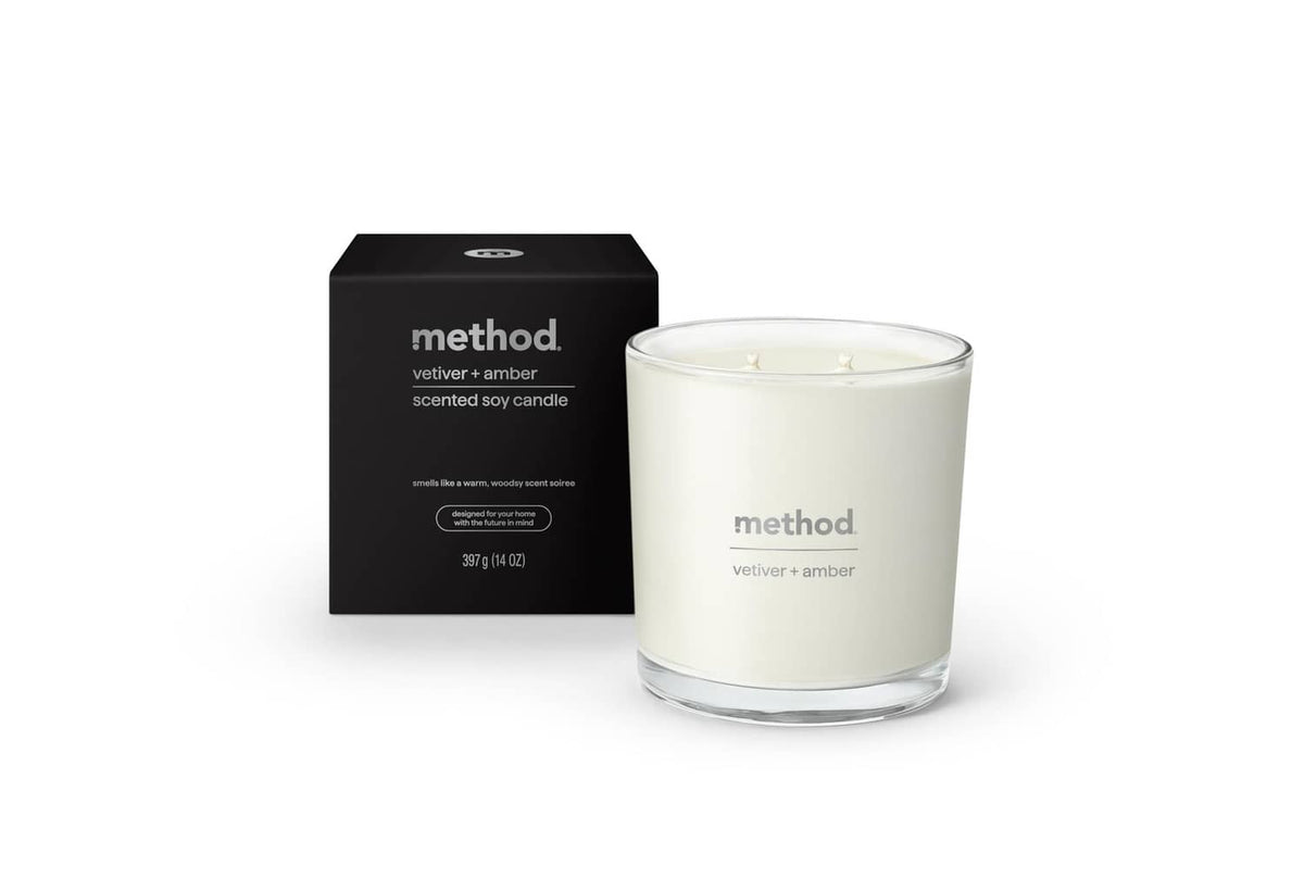 Soy candle in clear glass jar with white wax and two wicks, Method box included
