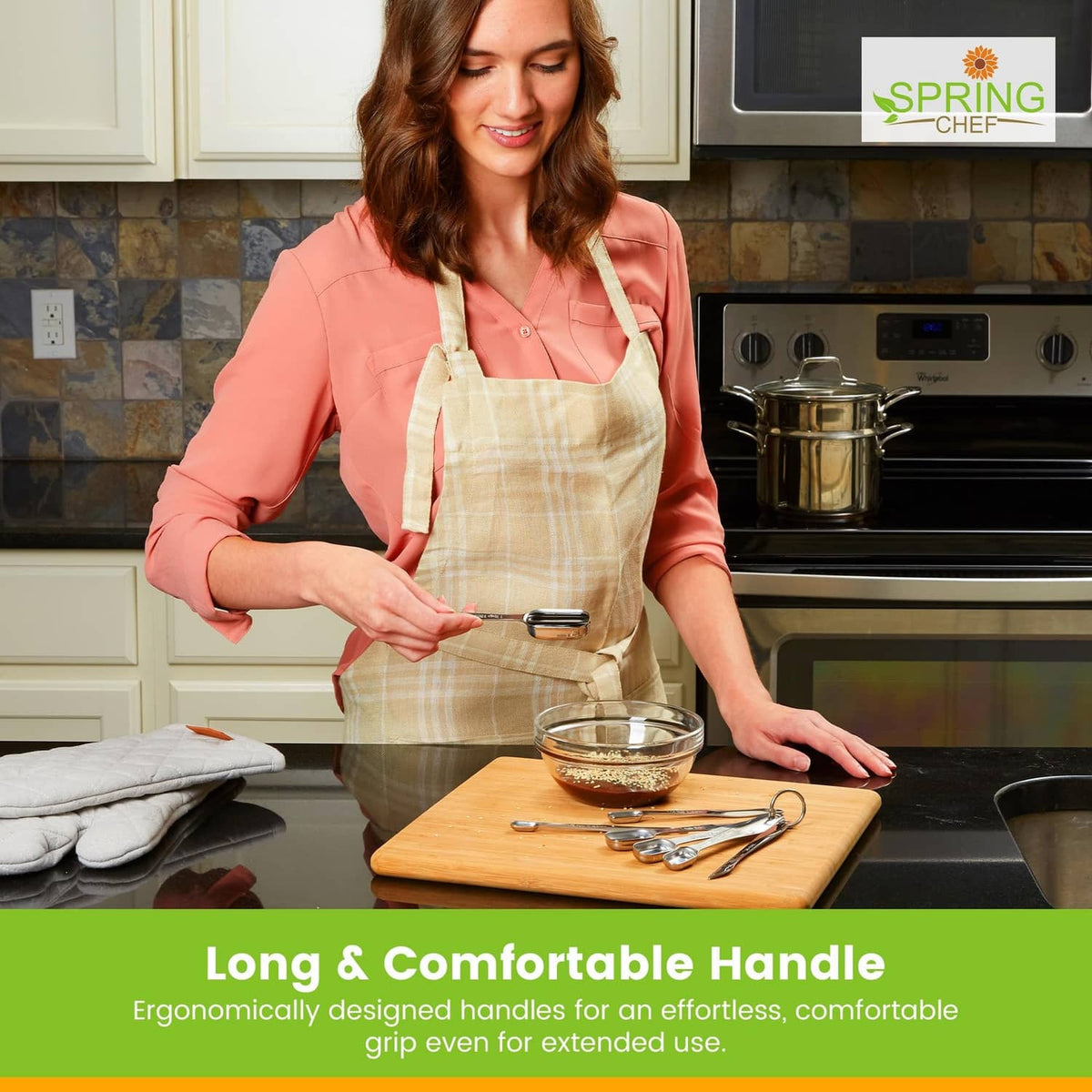 Stainless steel measuring spoon set with long ergonomic handles for precise scooping