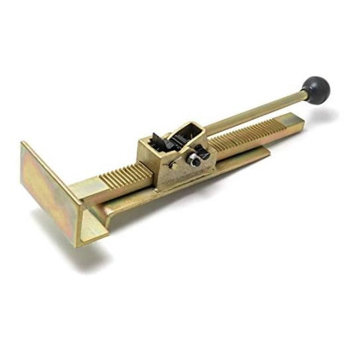 Ratcheting flooring alignment jack with lever handle and support plates for hardwood strips
