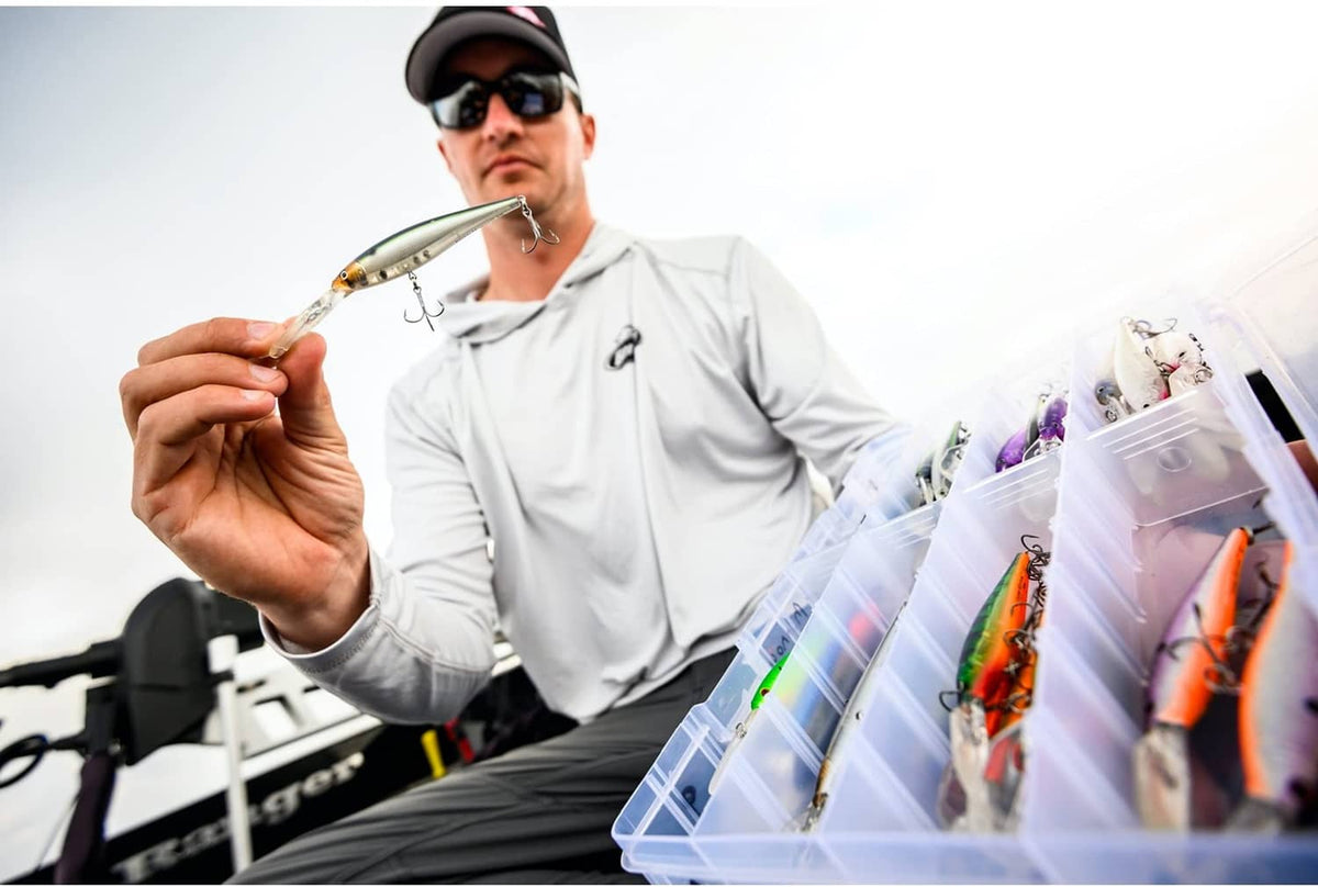 Handheld crankbait lure, metallic colors with two treble hooks