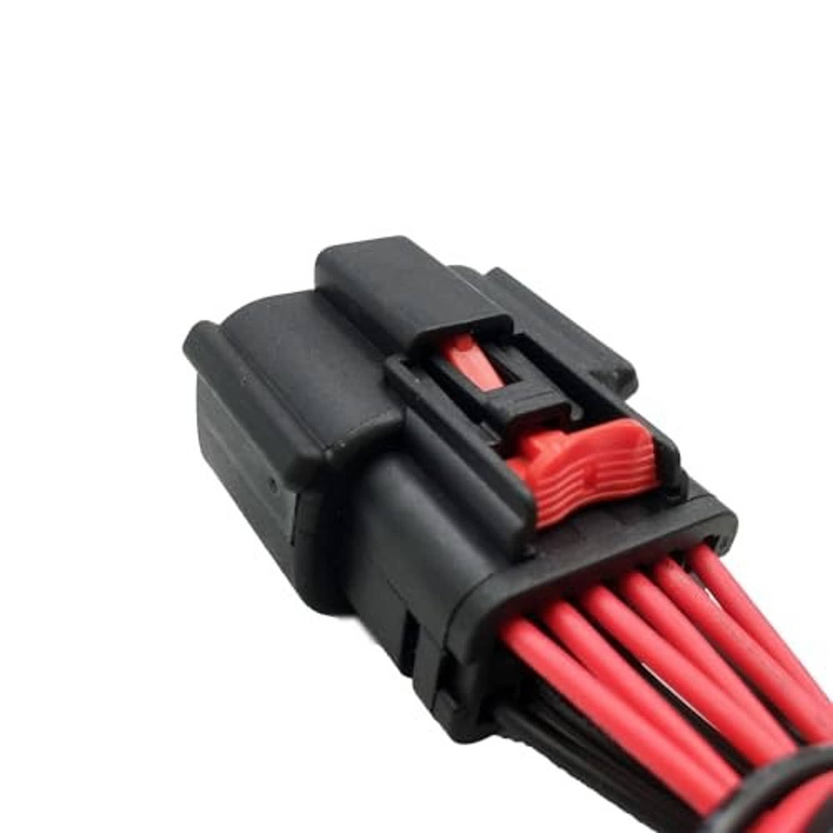 Headlight connector harness plug with red wires and locking clip