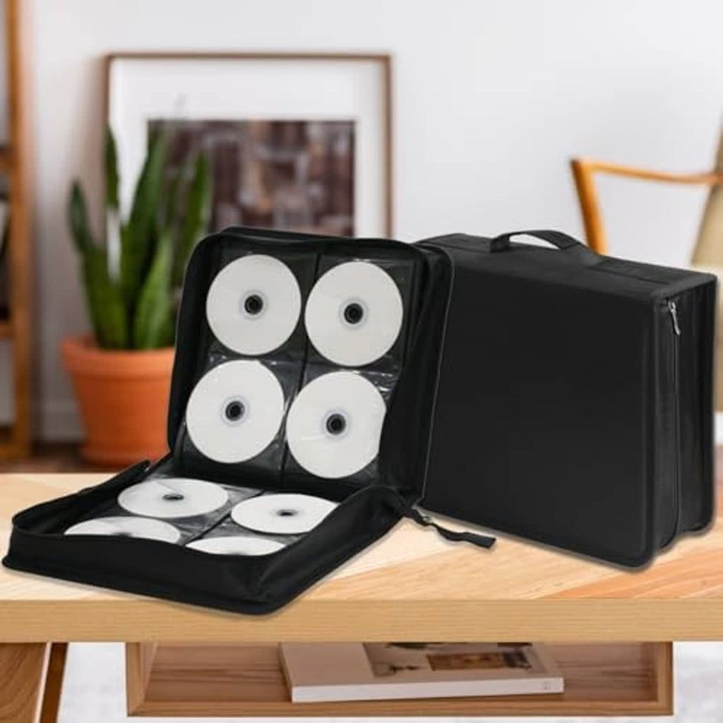 Black disc storage binder with CDs in front pockets and open side compartment