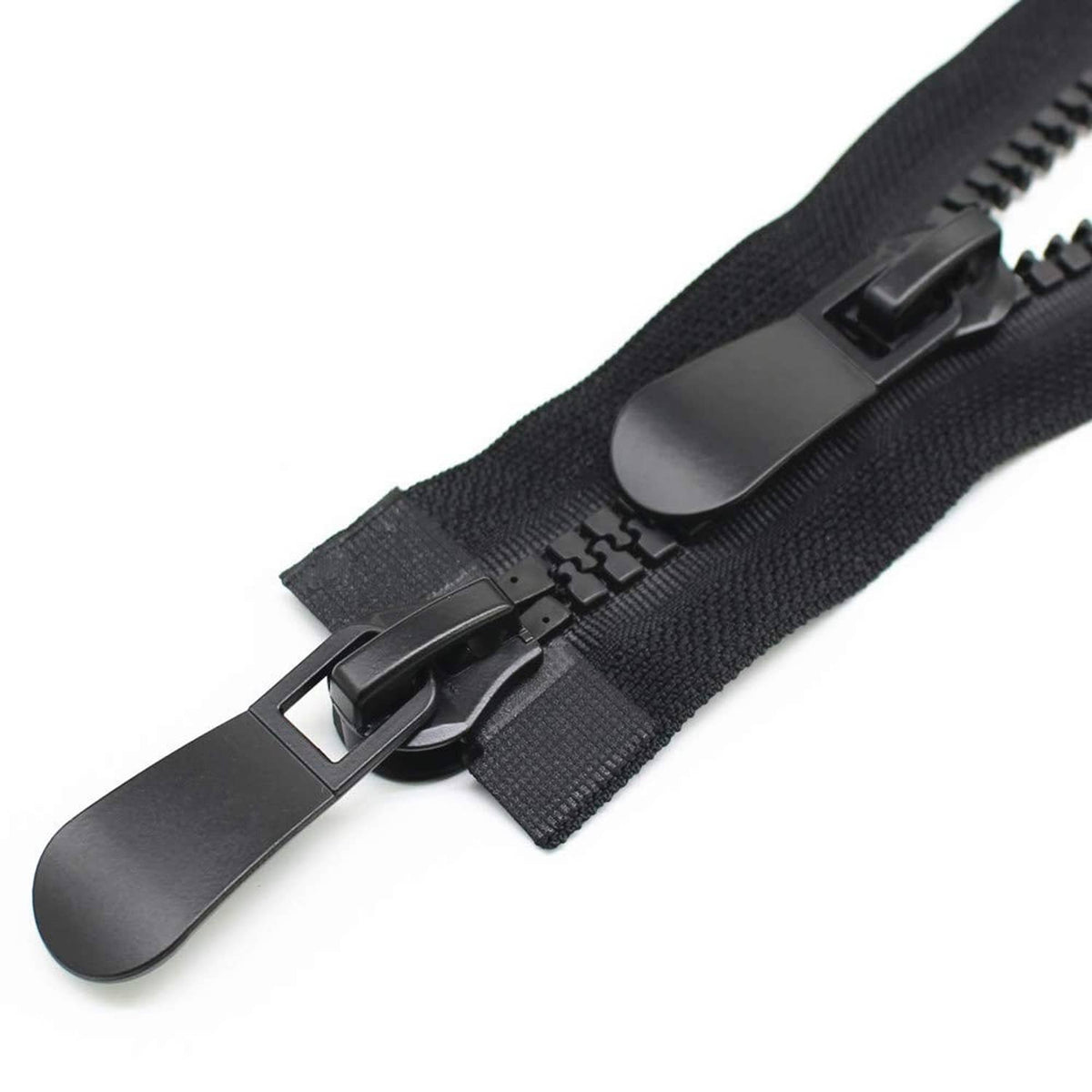 Black two-way separating plastic zipper, 30 in, dual sliders with teeth