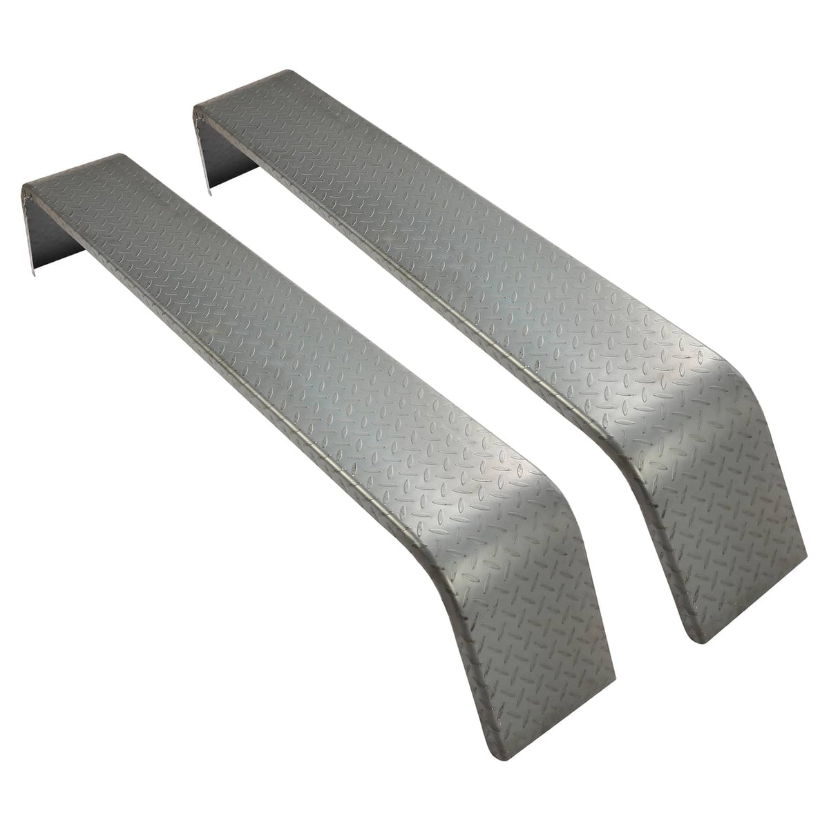 Steel diamond tread trailer fender pair, curved profile with textured surface
