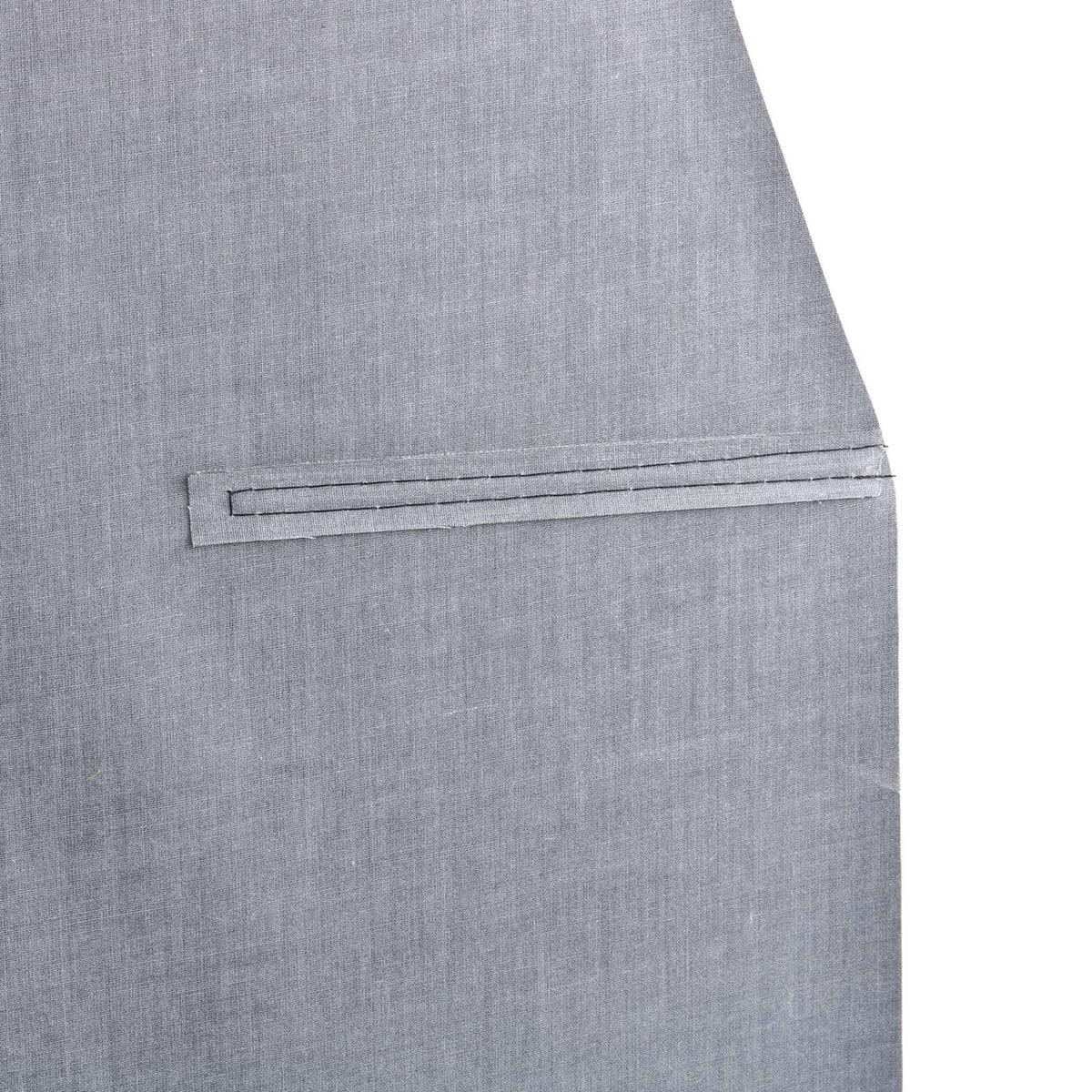 Cargo cover top pocket with horizontal label slot detail