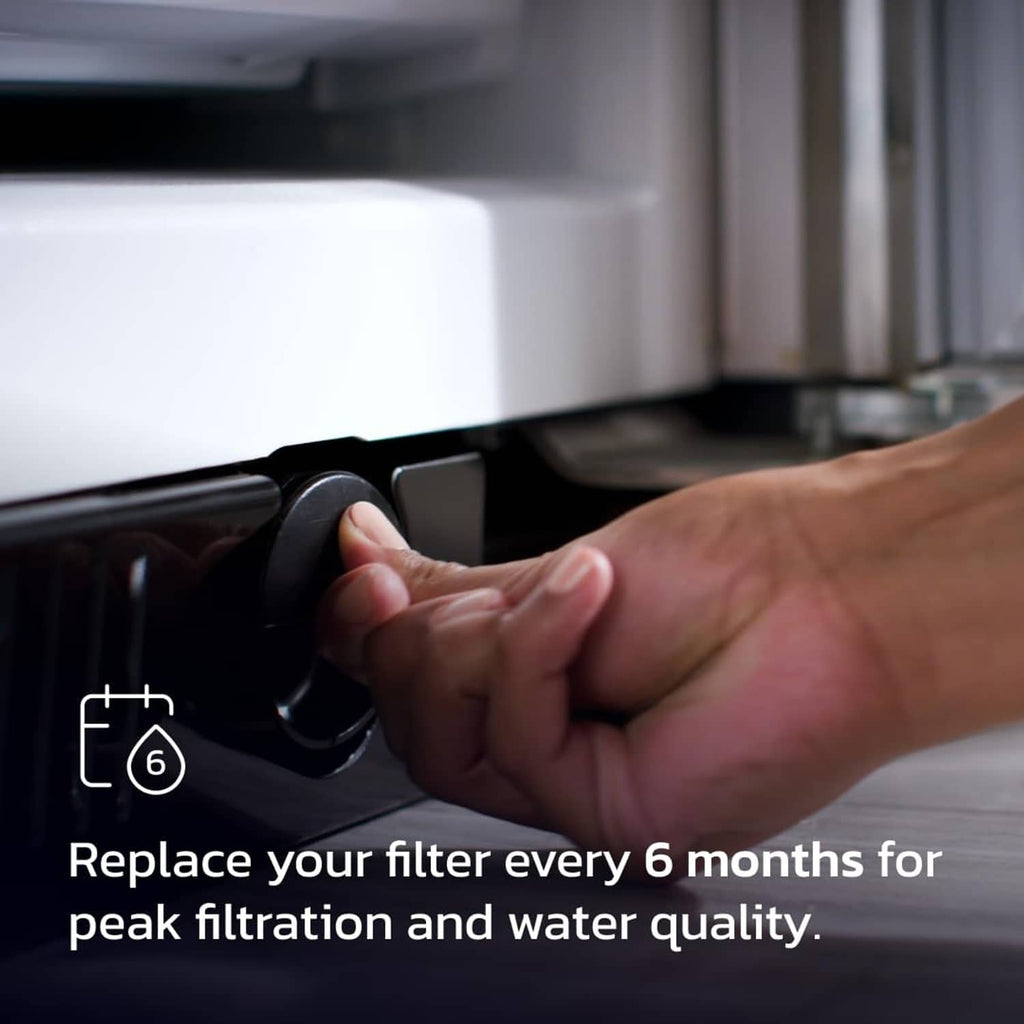 Refrigerator control with hand, everydrop® filter replacement reminder badge