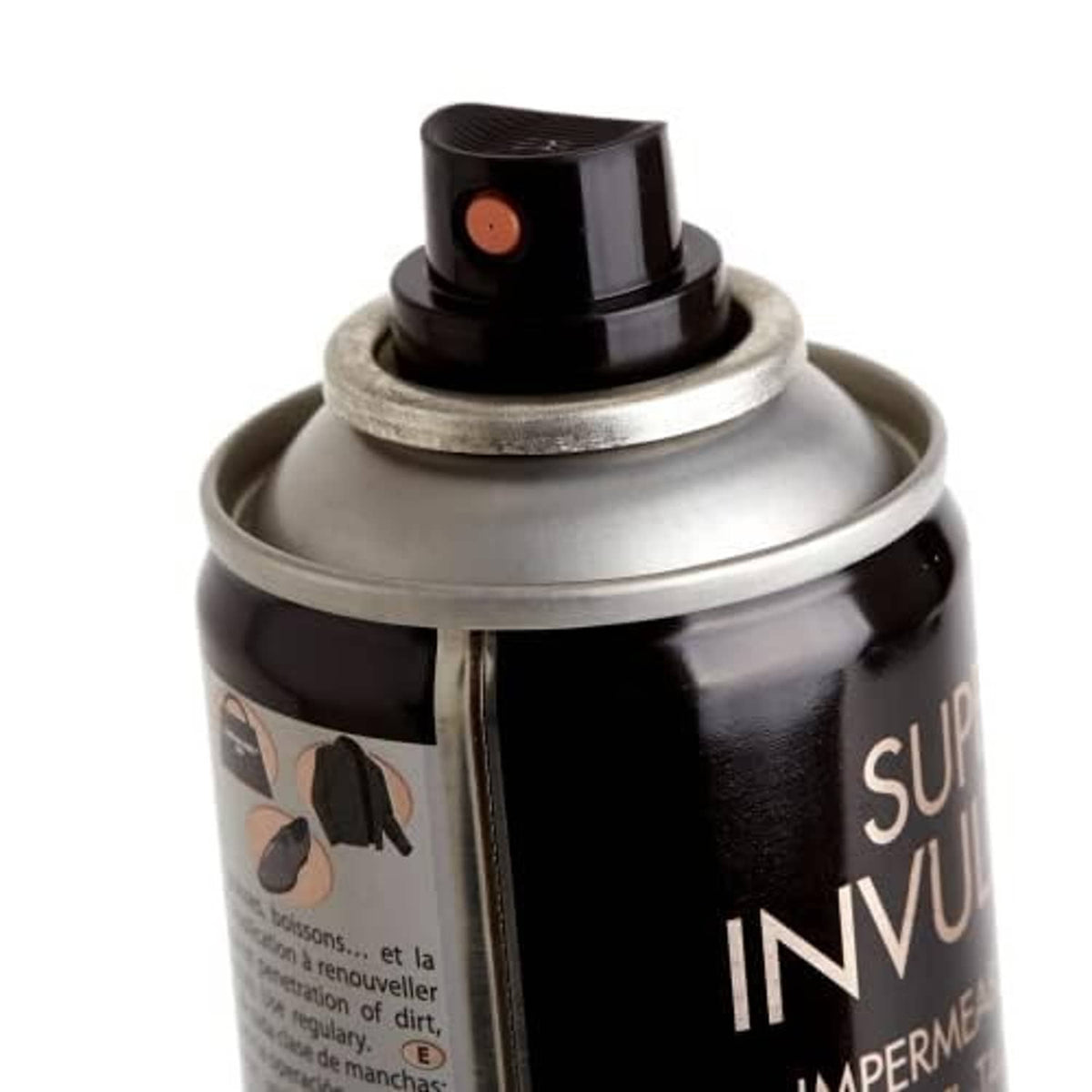 Close-up of SAPHIR Super Invulner spray nozzle and top of bottle