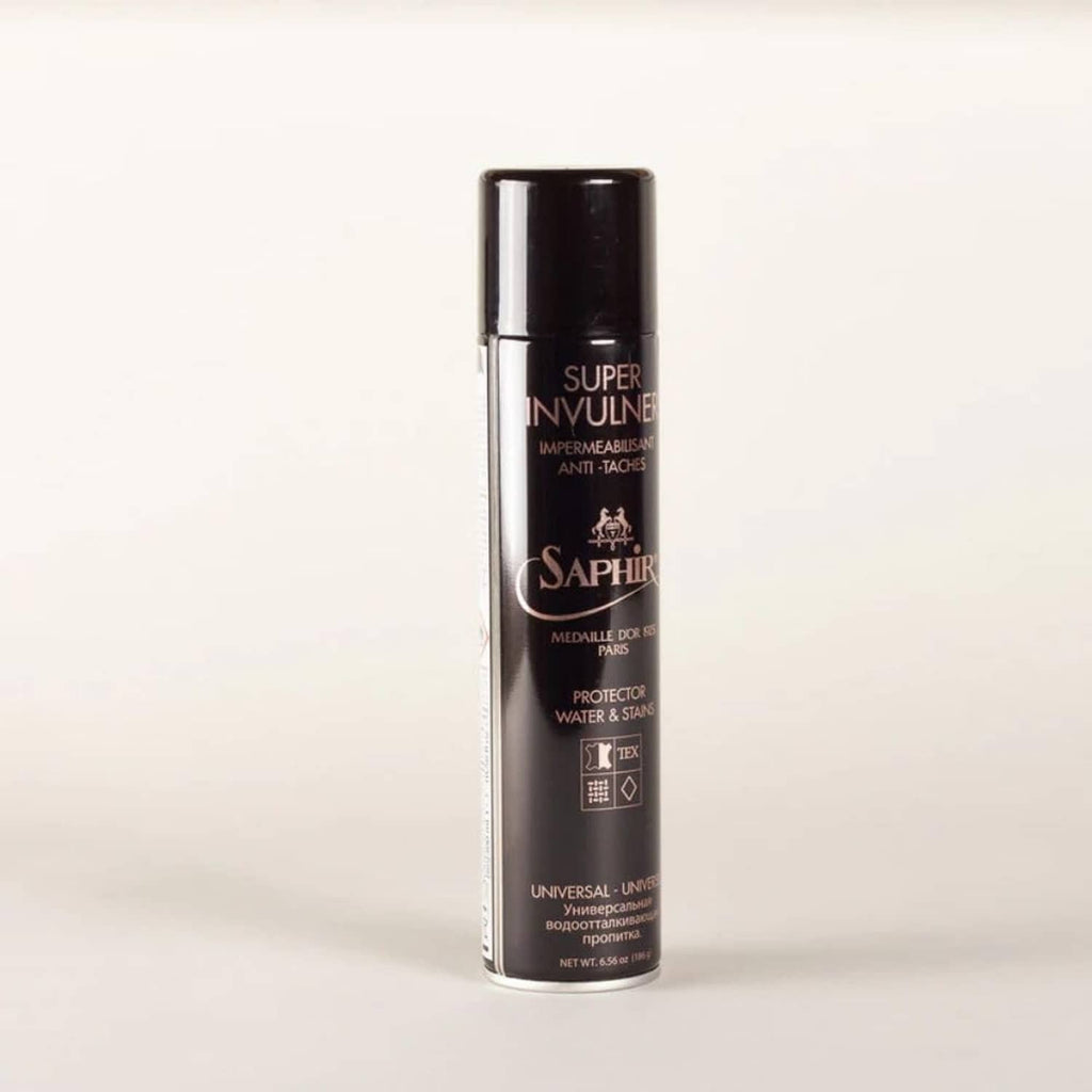 SAPHIR Super Invulner waterproof spray can, narrow side view