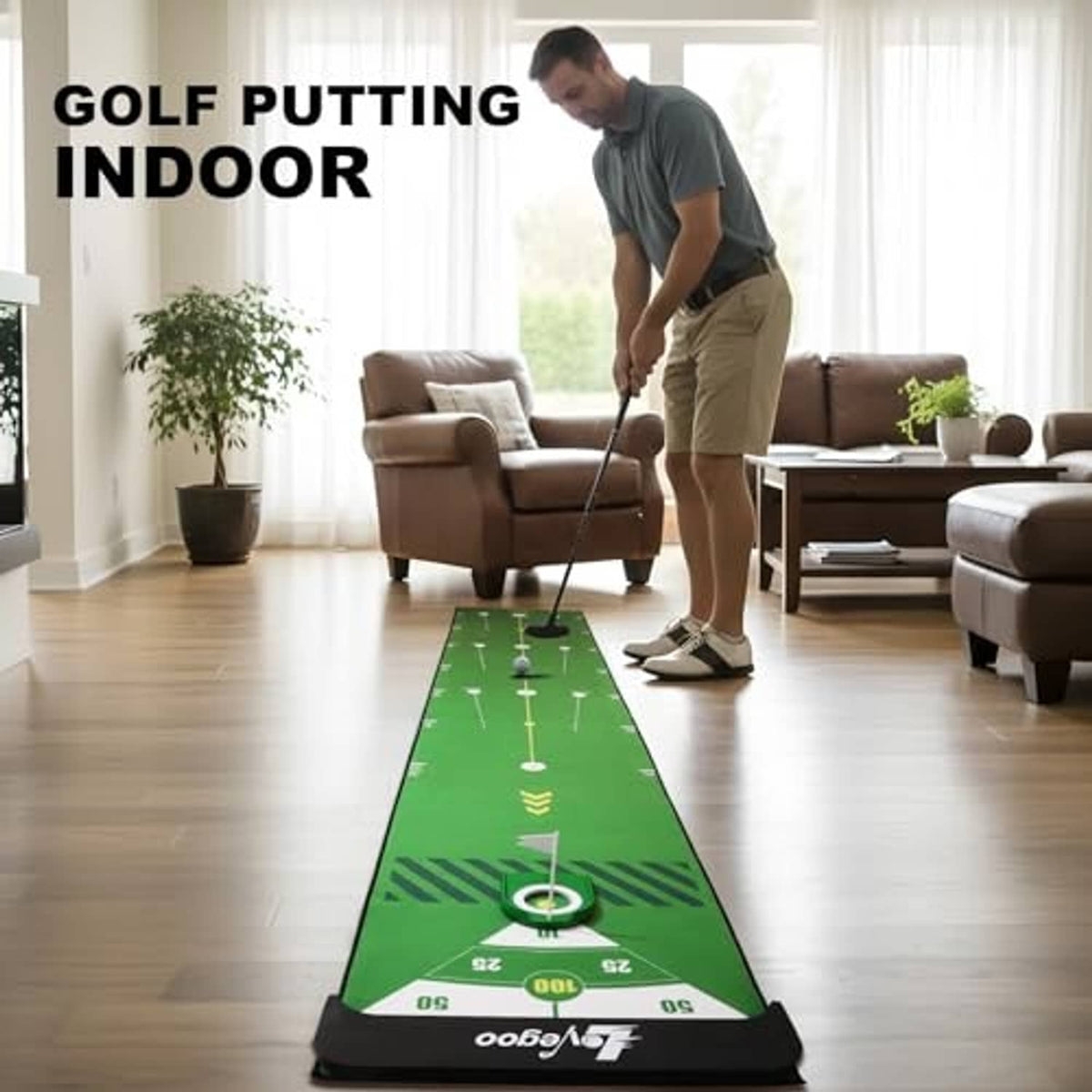 Indoor golf putting practice mat with alignment lines and centered hole target