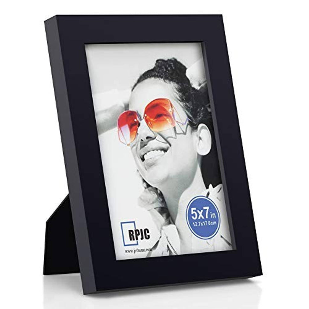 Black 5x7 picture frame with glass, portrait photo in a front view